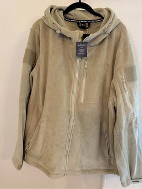 Baerskin Tactical Men’s Hooded Fleece Jacket - Tan